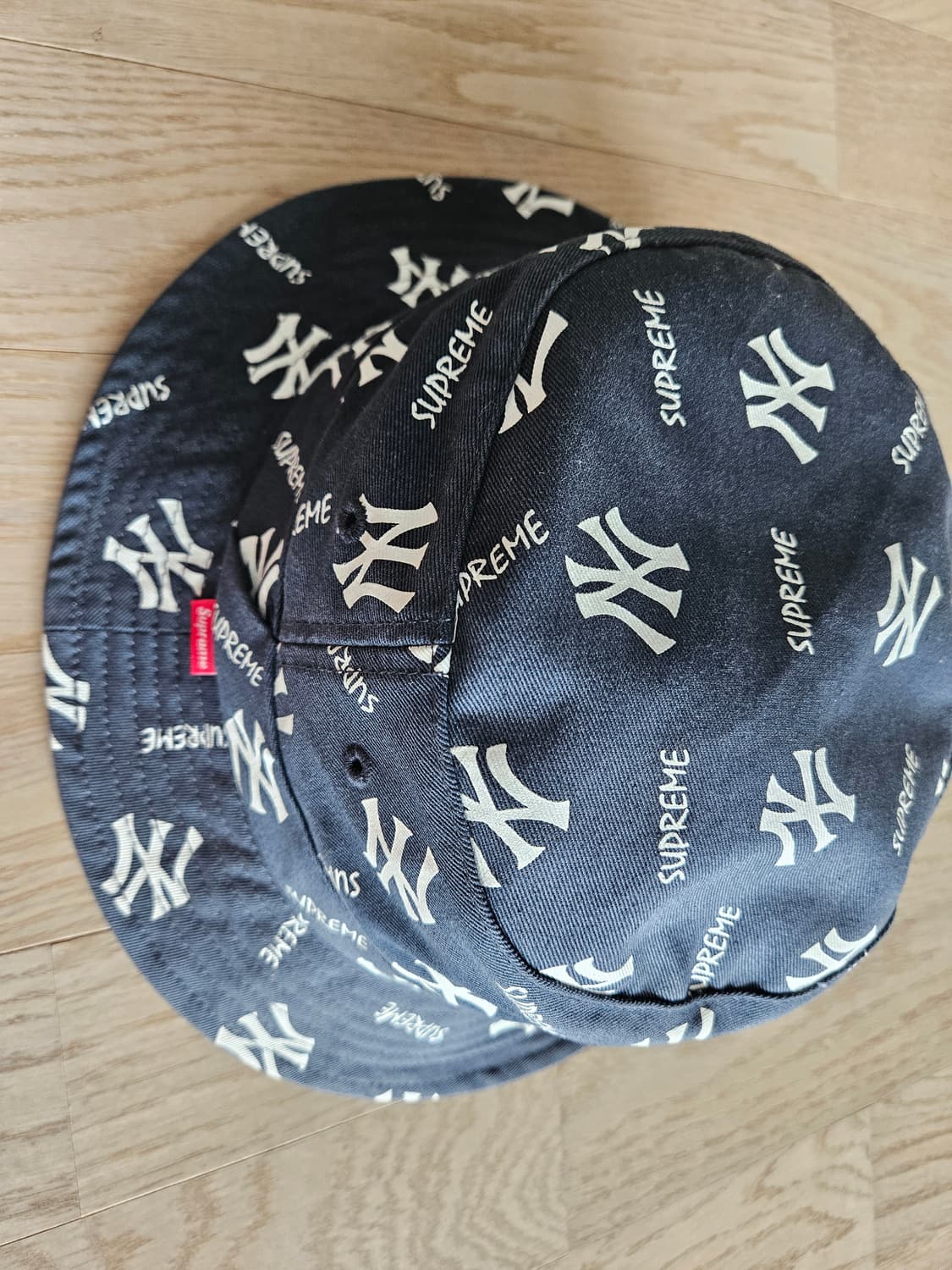 슈프림 양키즈 버킷&타월 상품이미지5