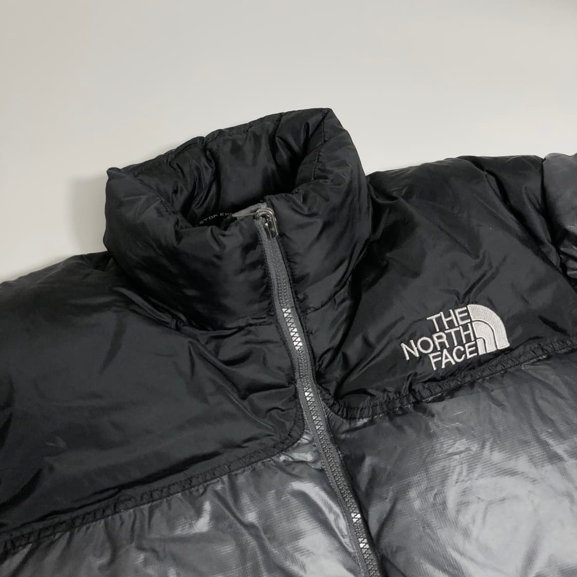 노스페이스 700 눕시 패딩 m 상품이미지3