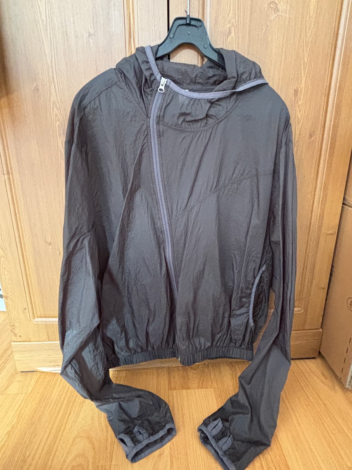 사이드지퍼 바람막이 상품이미지1