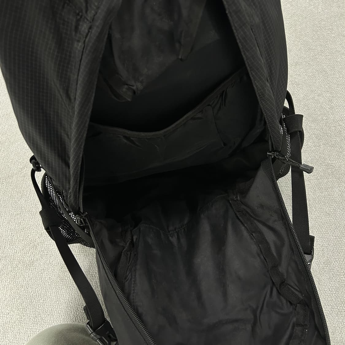컬럼비아 블랙 백팩 가방 상품이미지4