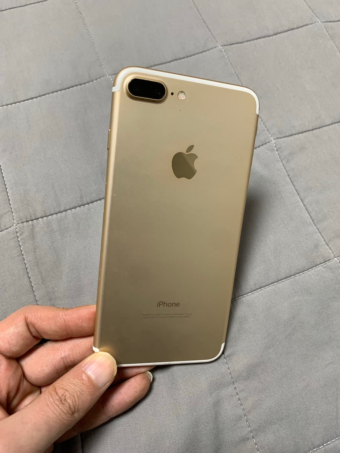 아이폰7플러스32GB골드 A급 상품이미지1