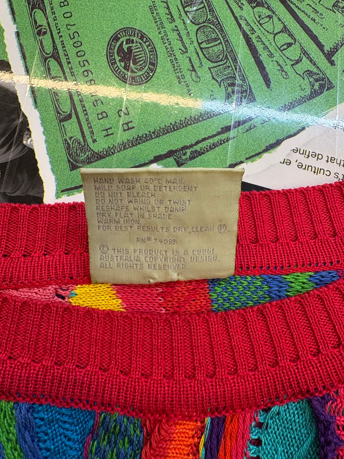 쿠지 오스트레일리아 크롭 3D 니트 스웨터 상품이미지4