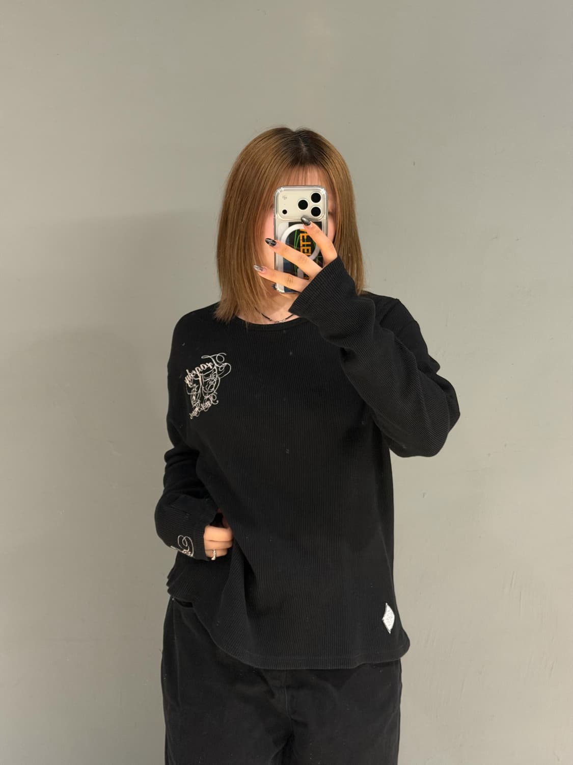 back embroied heavy waffle long sleeve 상품이미지2