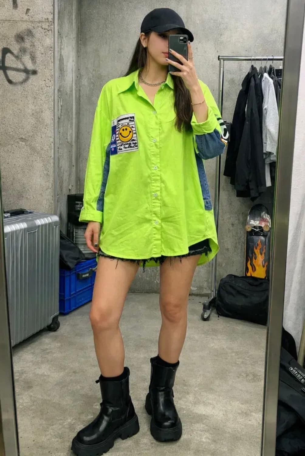 네온 라임 스마일 패치 데님배색 롱셔츠 / 유니크 스트릿 셔츠자켓 상품이미지1