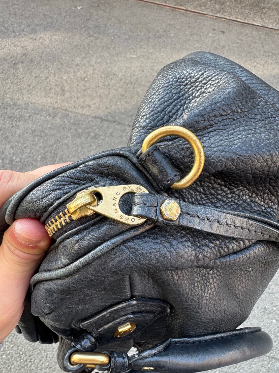 마크제이콥스 클래식 큐 가죽백  상품이미지4