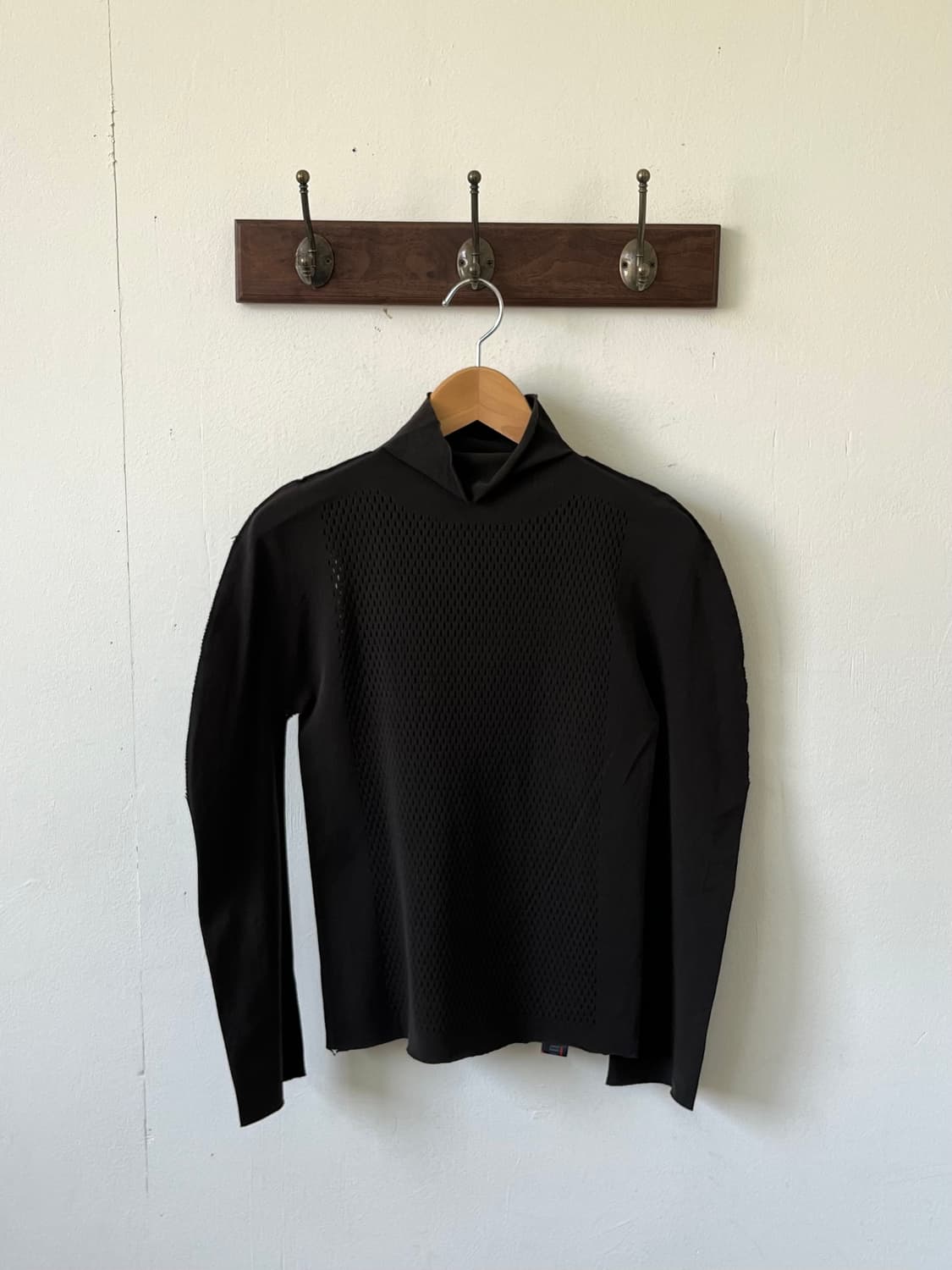 TRUNK 아카이브 올이브 터틀넥 상품이미지1