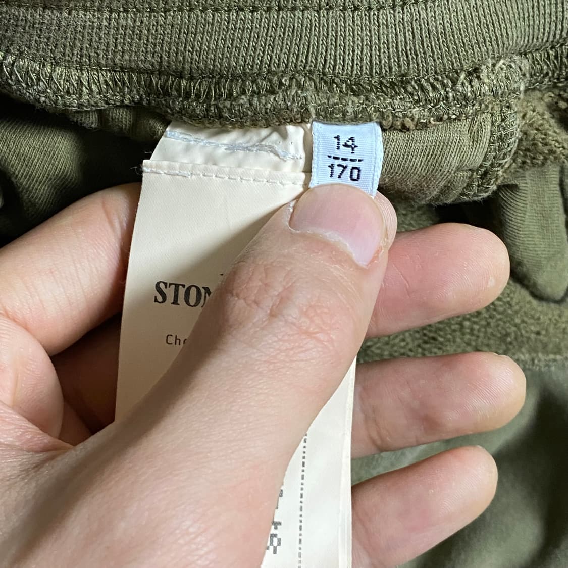 스톤아일랜드 주니어 스웻 조거팬츠 밀리터리 그린 상품이미지6