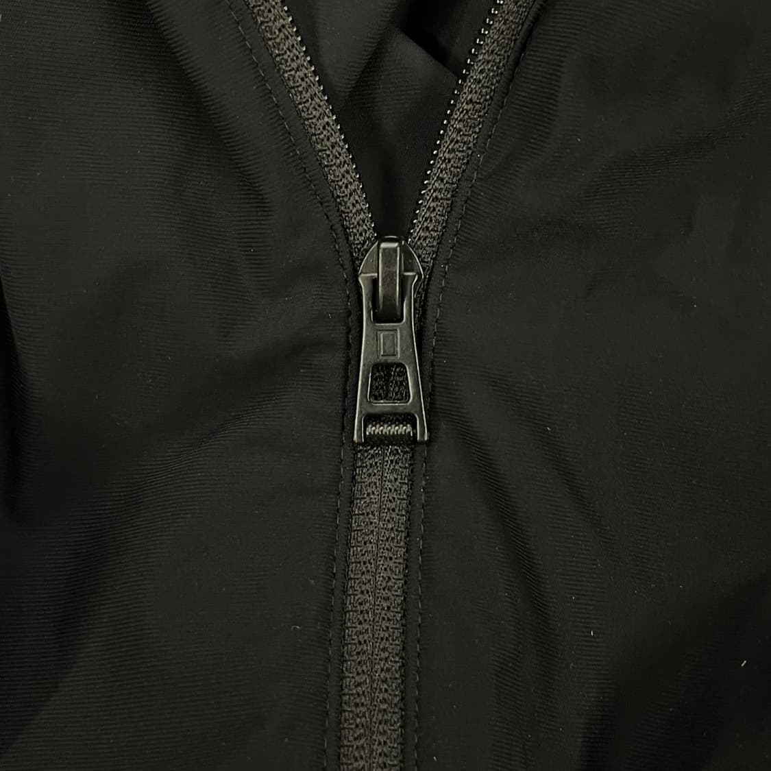 [정품/M] 내셔널지오그래픽 블랙 바람막이 점퍼 b18 상품이미지7