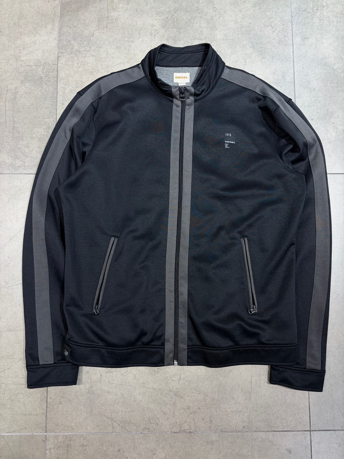 디젤 로고 디테일 져지 트랙탑 자켓 상품이미지1