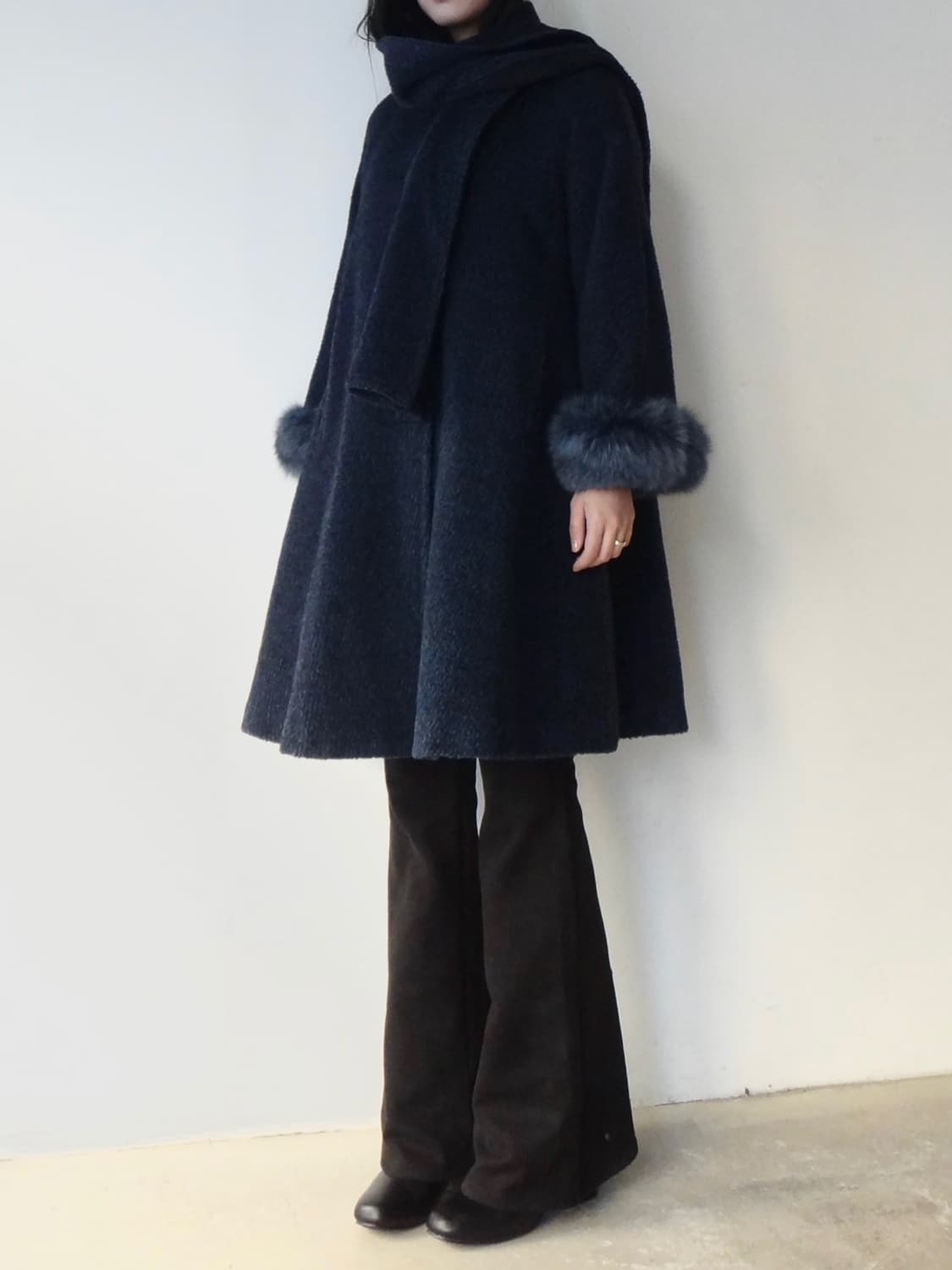 Muffler layered fur coat / navy 상품이미지9