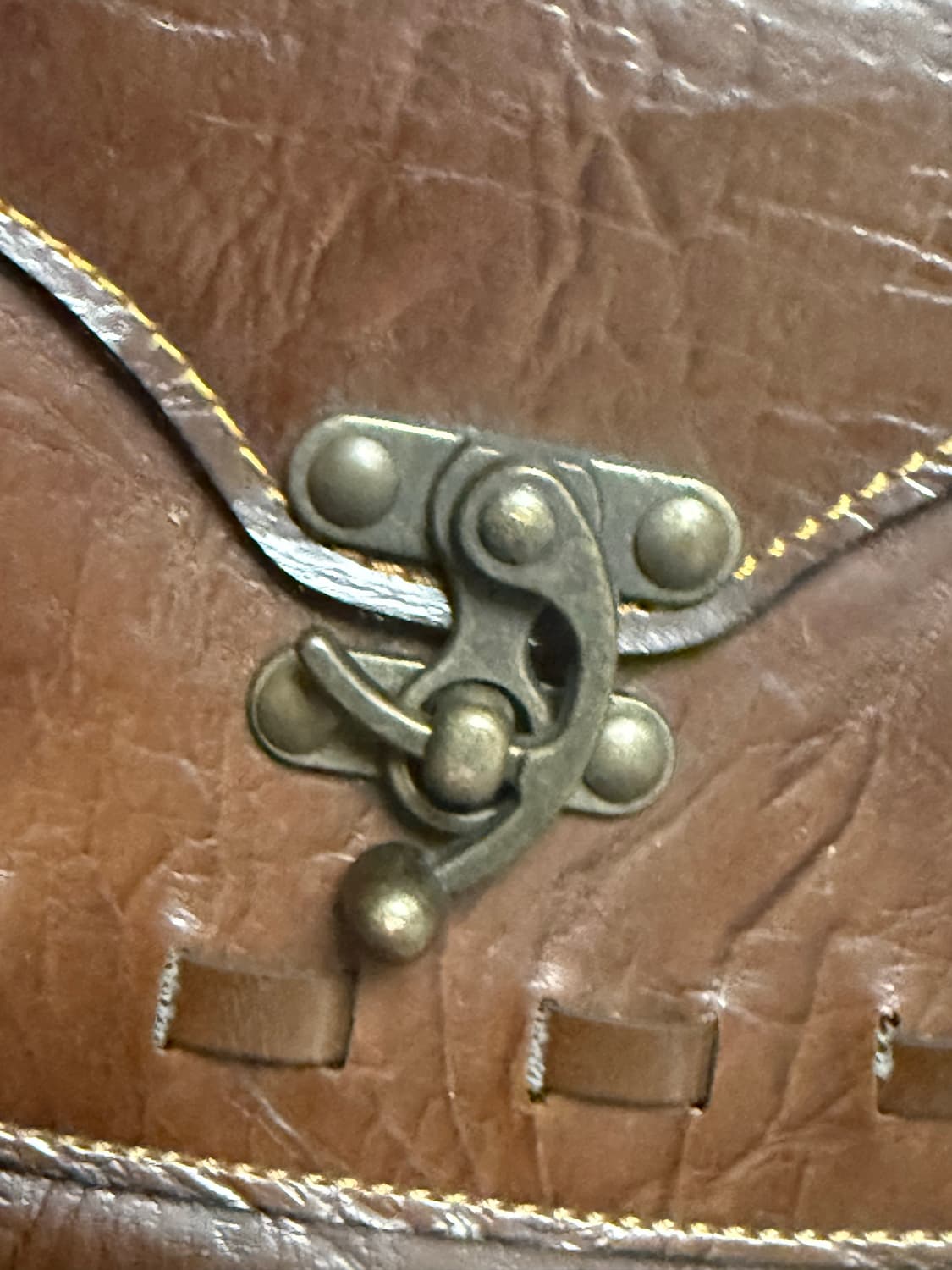 통가죽 빈티지 크로스백 상품이미지3