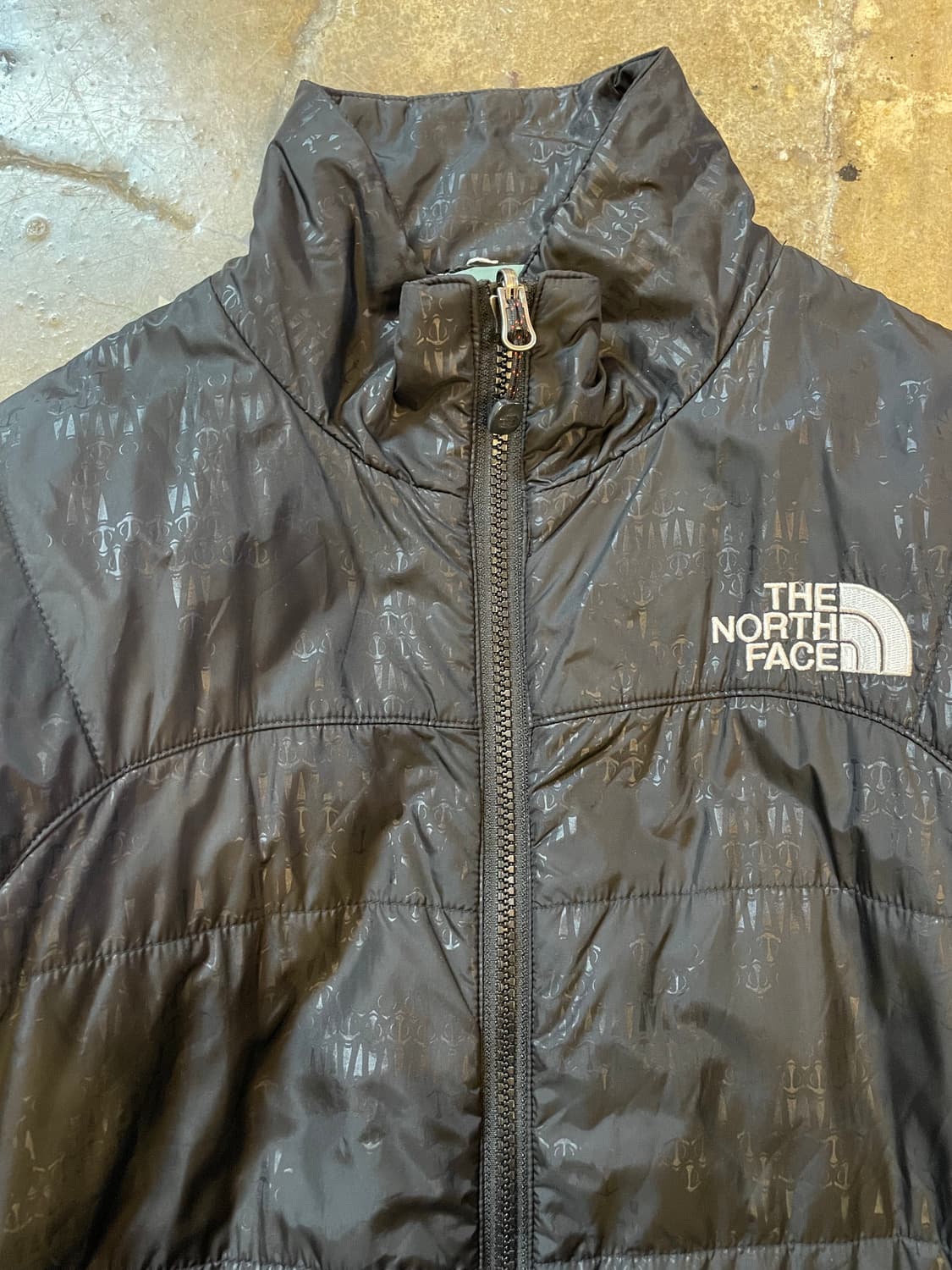 노스페이스 앵커 패턴 라이트 패디드 자켓 블랙 상품이미지2