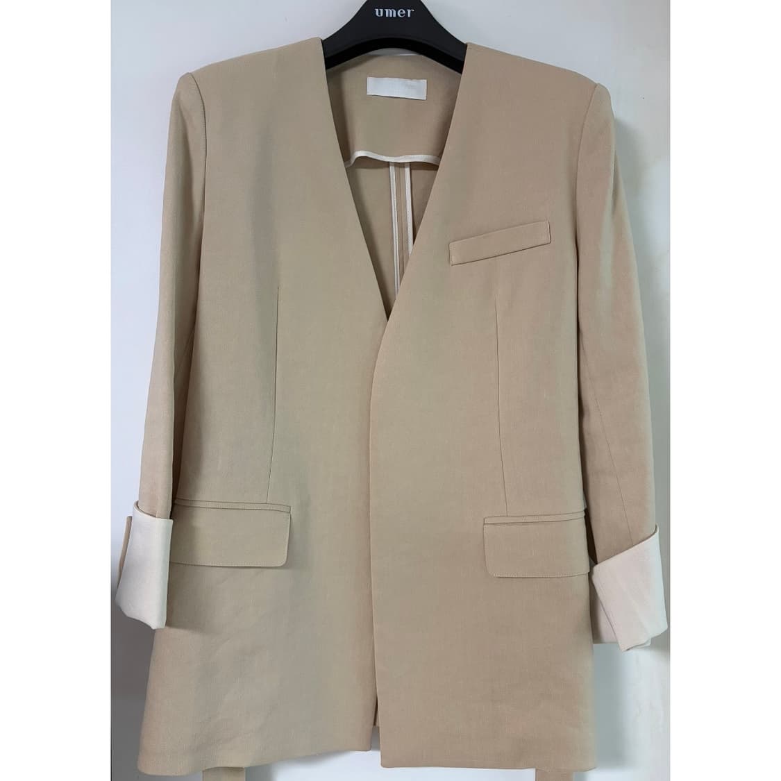 umer 유메르 페나 카라리스 자켓 베이지 새상품 상품이미지1