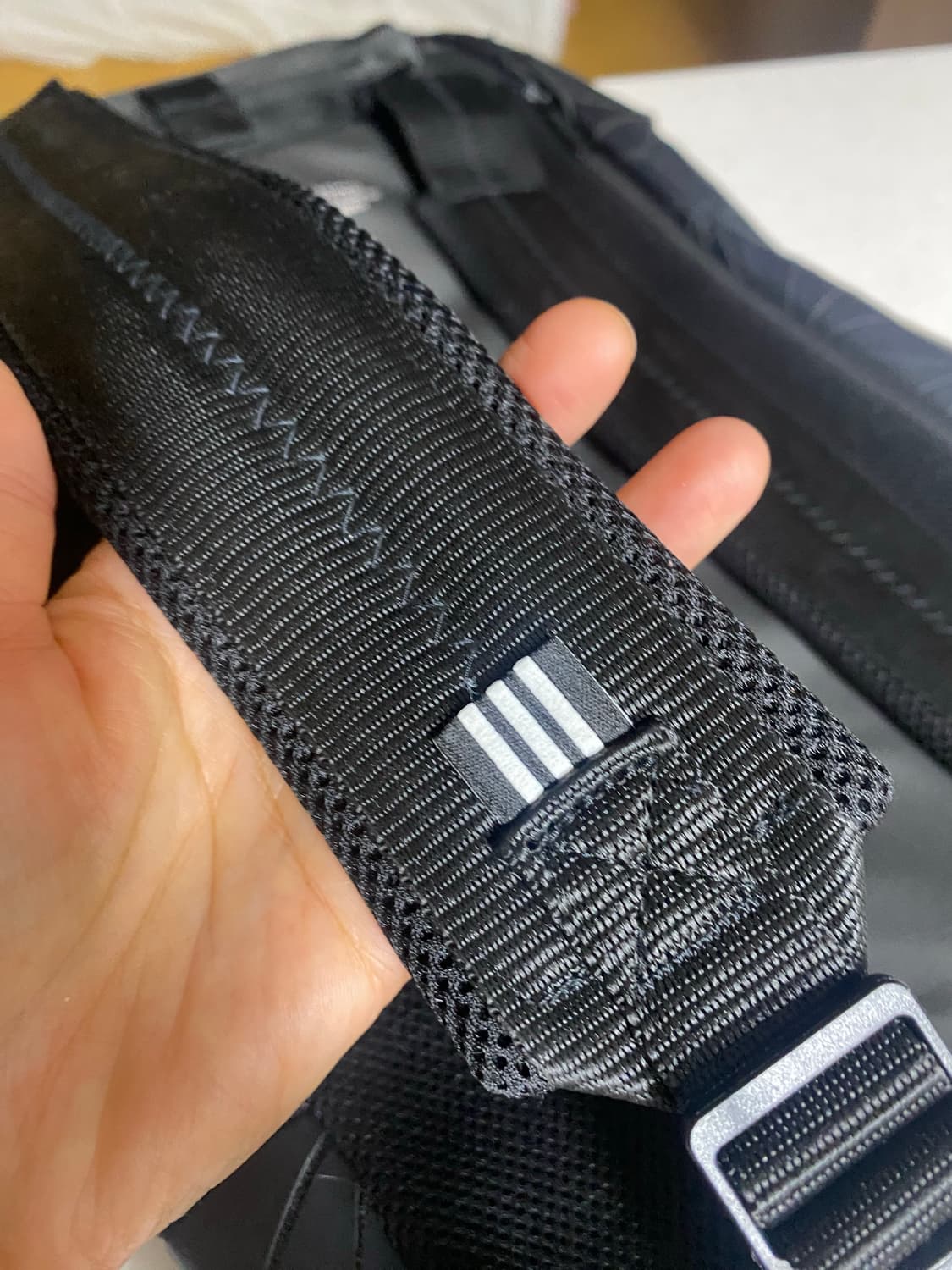 유니크한 아디다스 롤업 백팩 상품이미지9