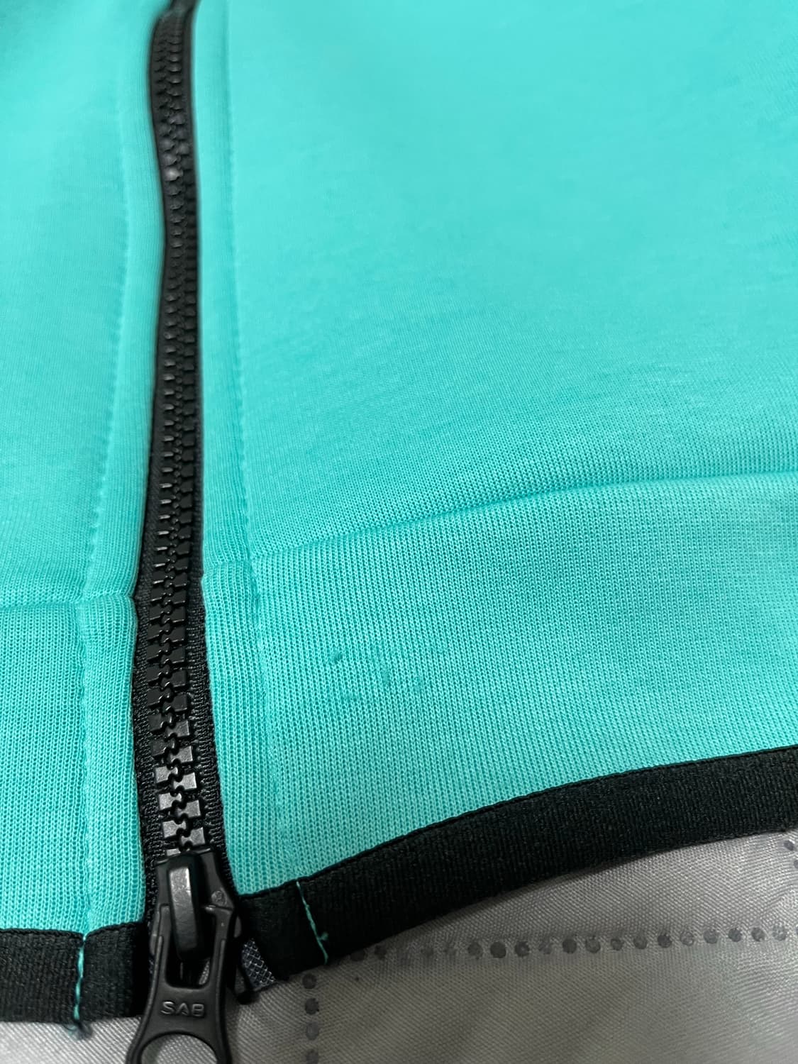 나이키 테크팩 테크플리스 워시드틸 센트럴씨 착용제품 판매합니다! 상품이미지5