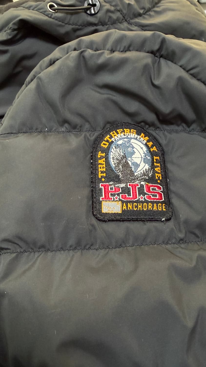 파라점퍼스 경량패딩 M 상품이미지4