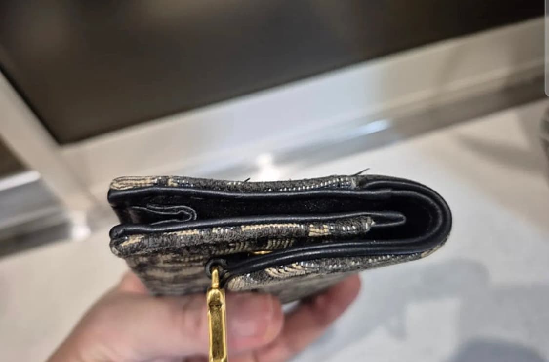 디올 정품 오블리크 새들 카드지갑 팝니다 상품이미지3