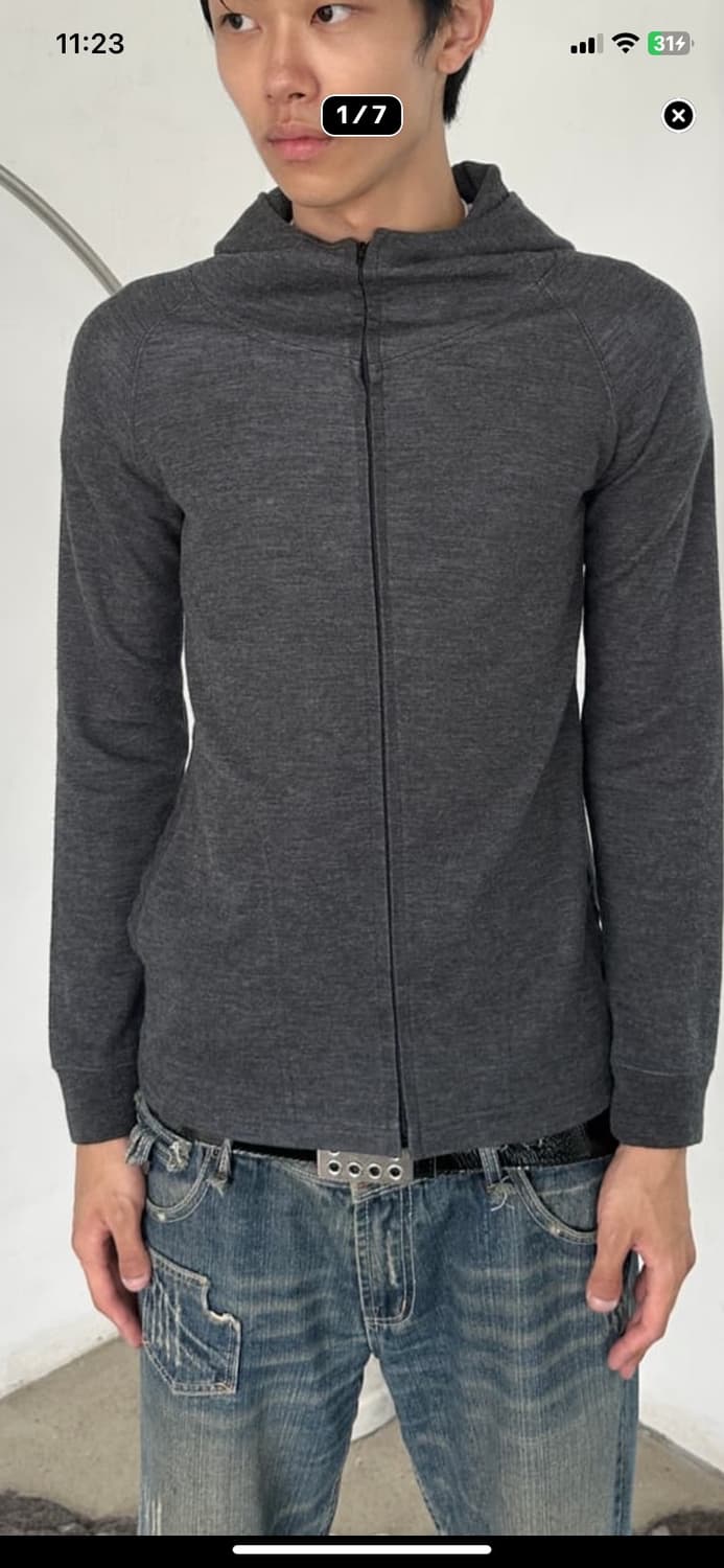 츠모리 치사토 멜란지 그레이 후드집업 상품이미지3