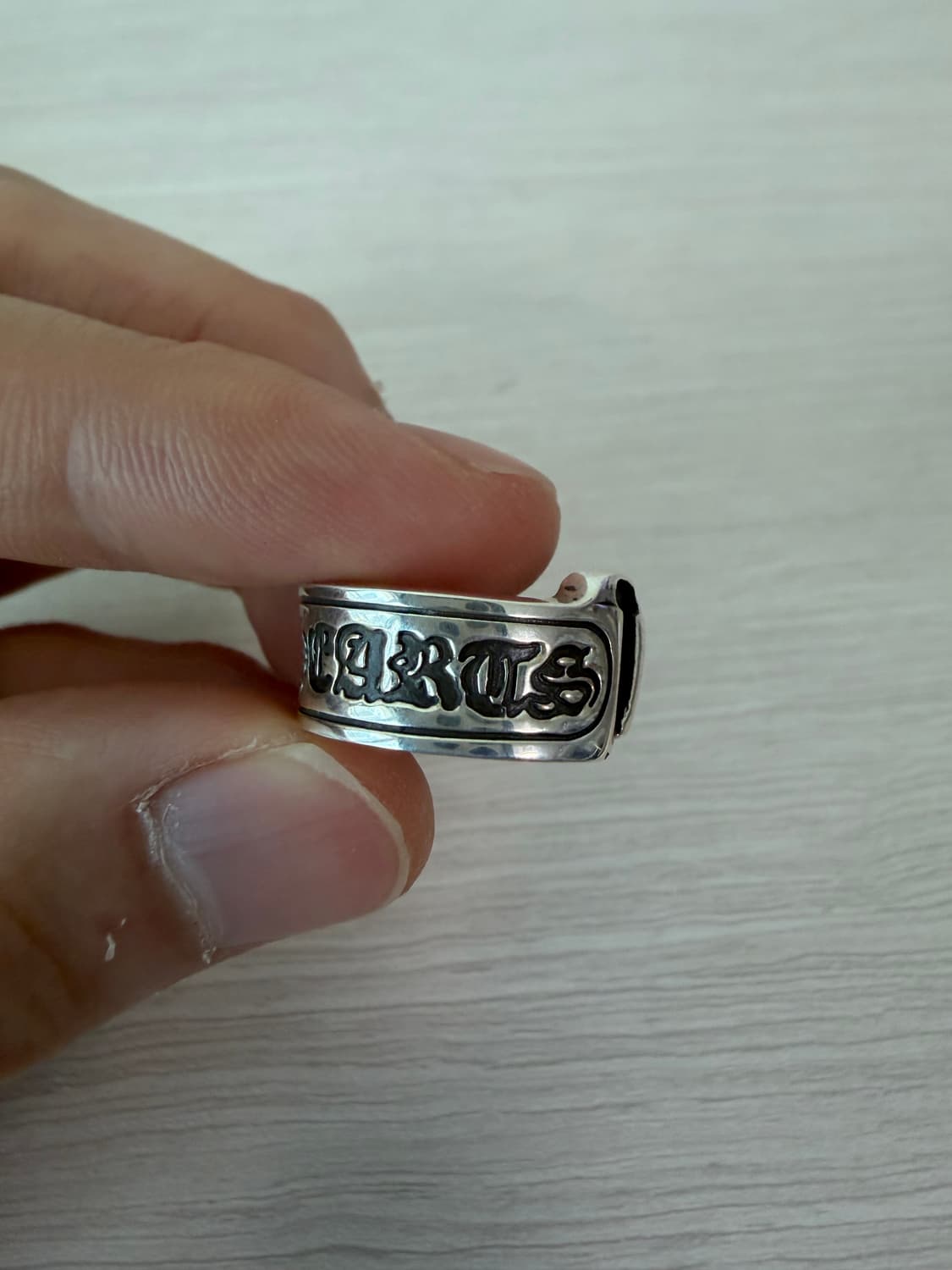 [us5.5] 크롬하츠 스크롤 라벨링 라지 상품이미지5