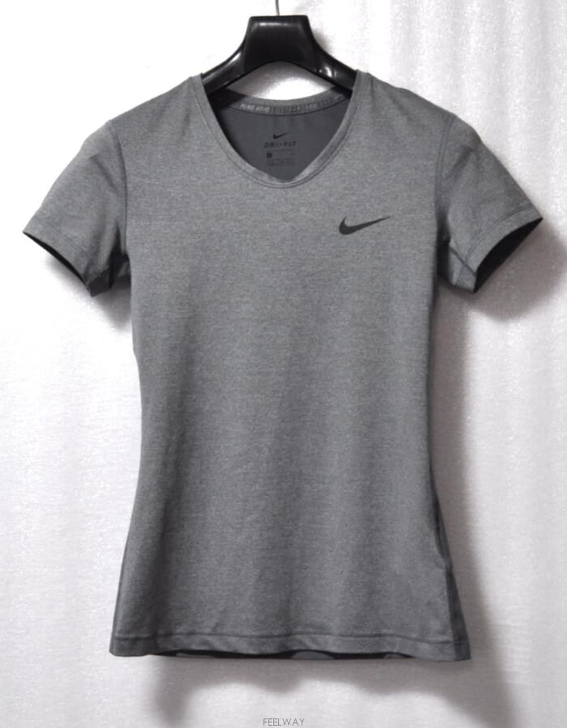 나이키프로/여성기능성타이트핏반팔티셔츠(사이즈44) 상품이미지1