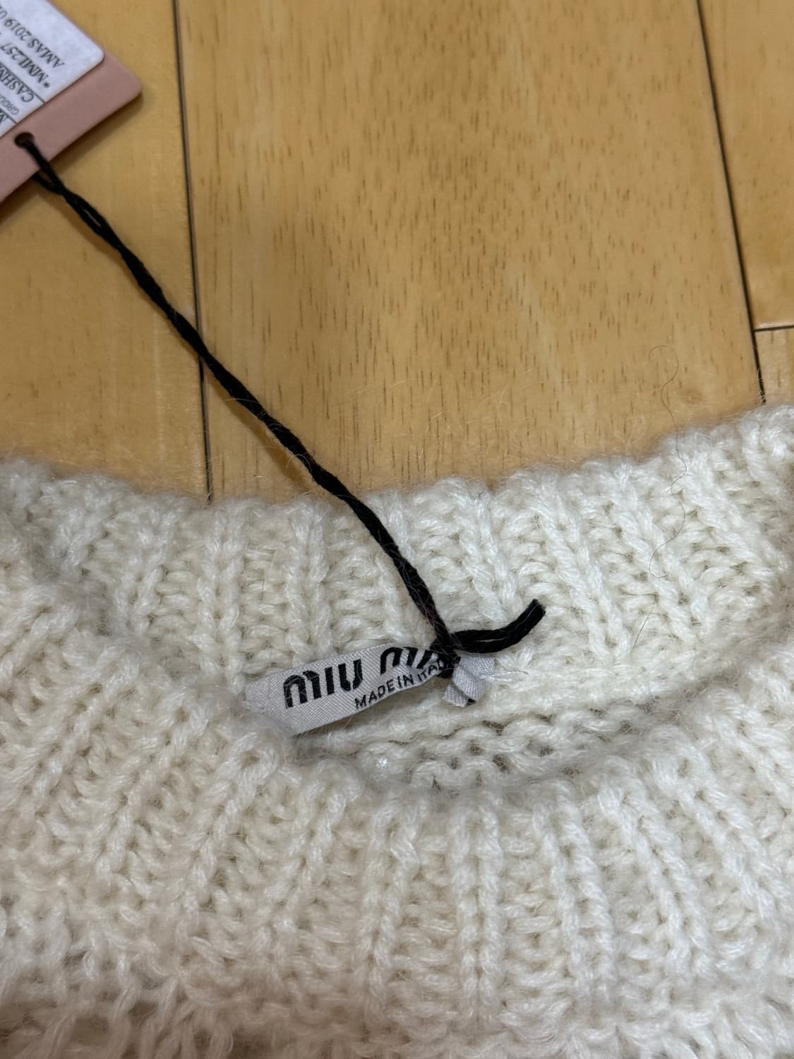 미우미우 진주 캐시미어 모헤어 니트 새상품 상품이미지3