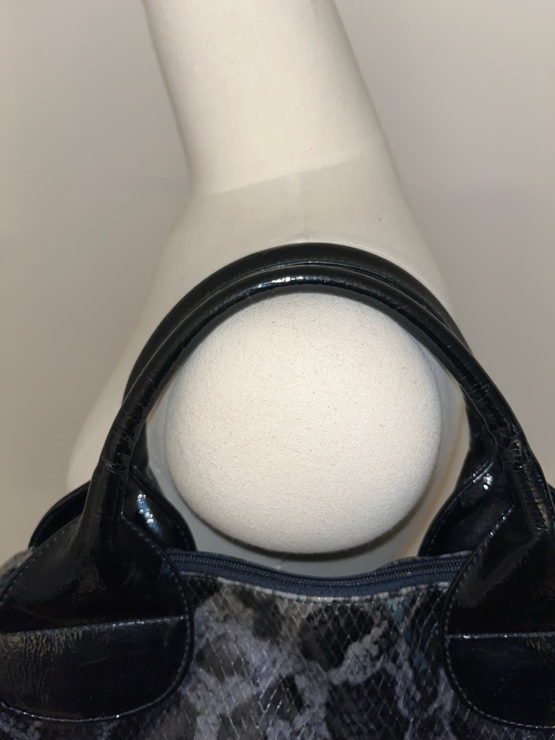 Anne Klein Anamel Pattern Shoulder Bag 상품이미지6