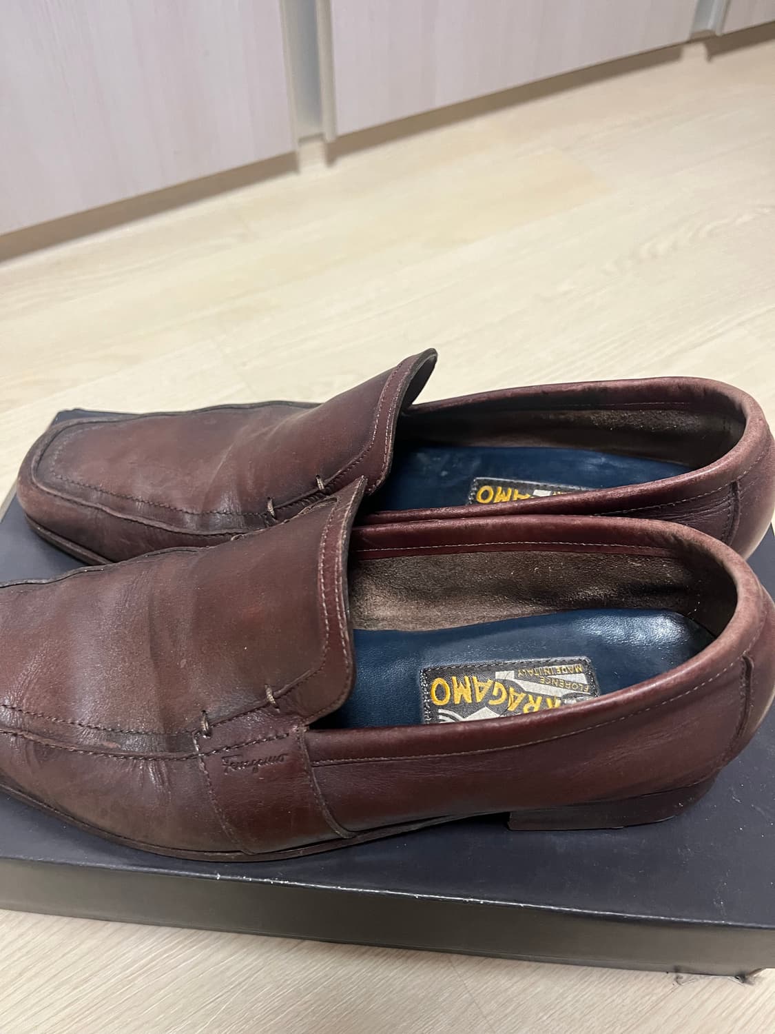 페레가모 Ferragamo 페니로퍼 270 상품이미지2