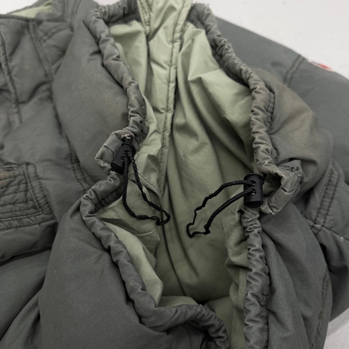 폴로 진스 페이딩 성조기 와펜 리버시블 패딩  상품이미지6