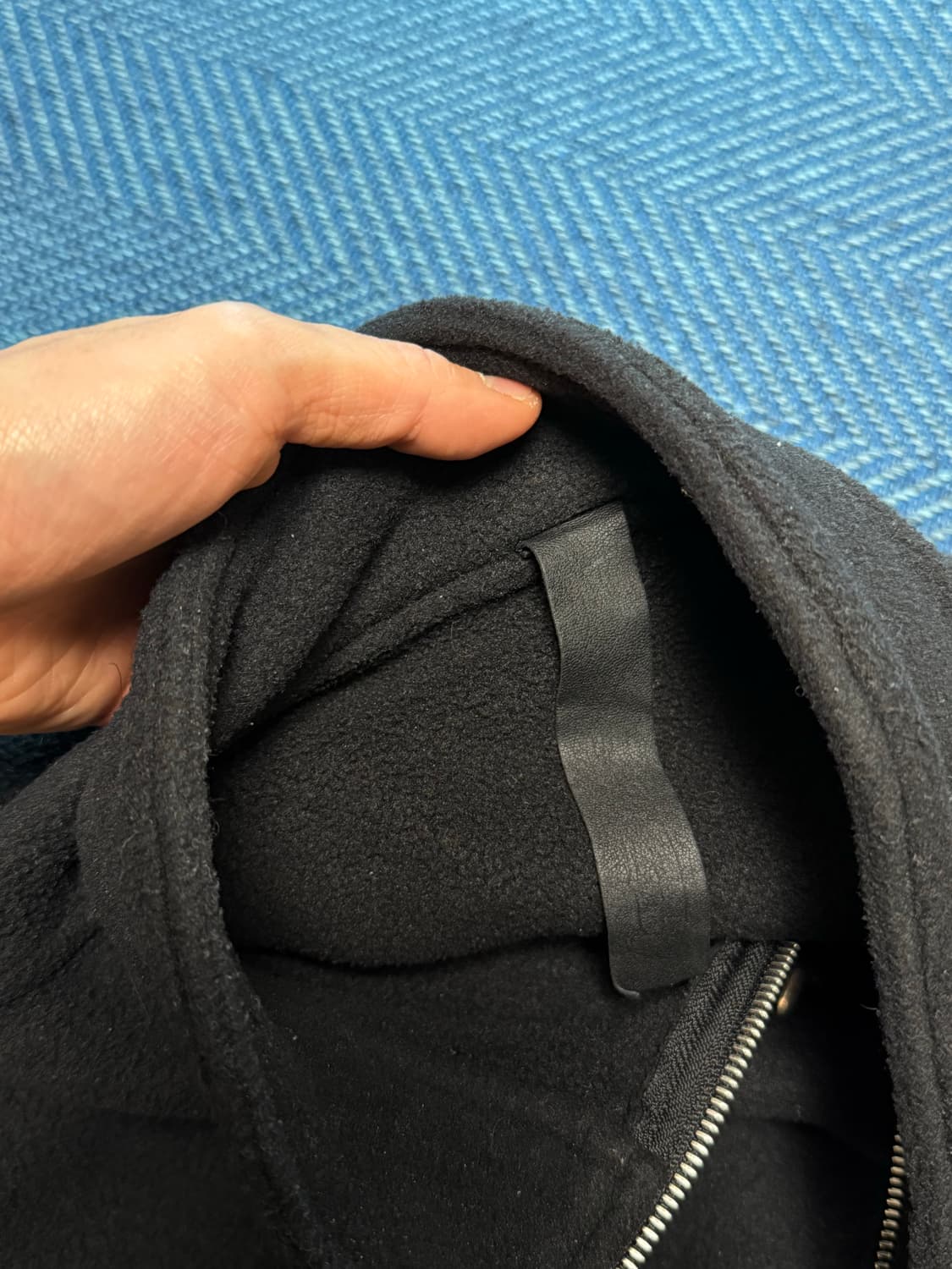 크롬하츠 반짚업 홀스슈 후리스 퍽유로고 초판 상품이미지4