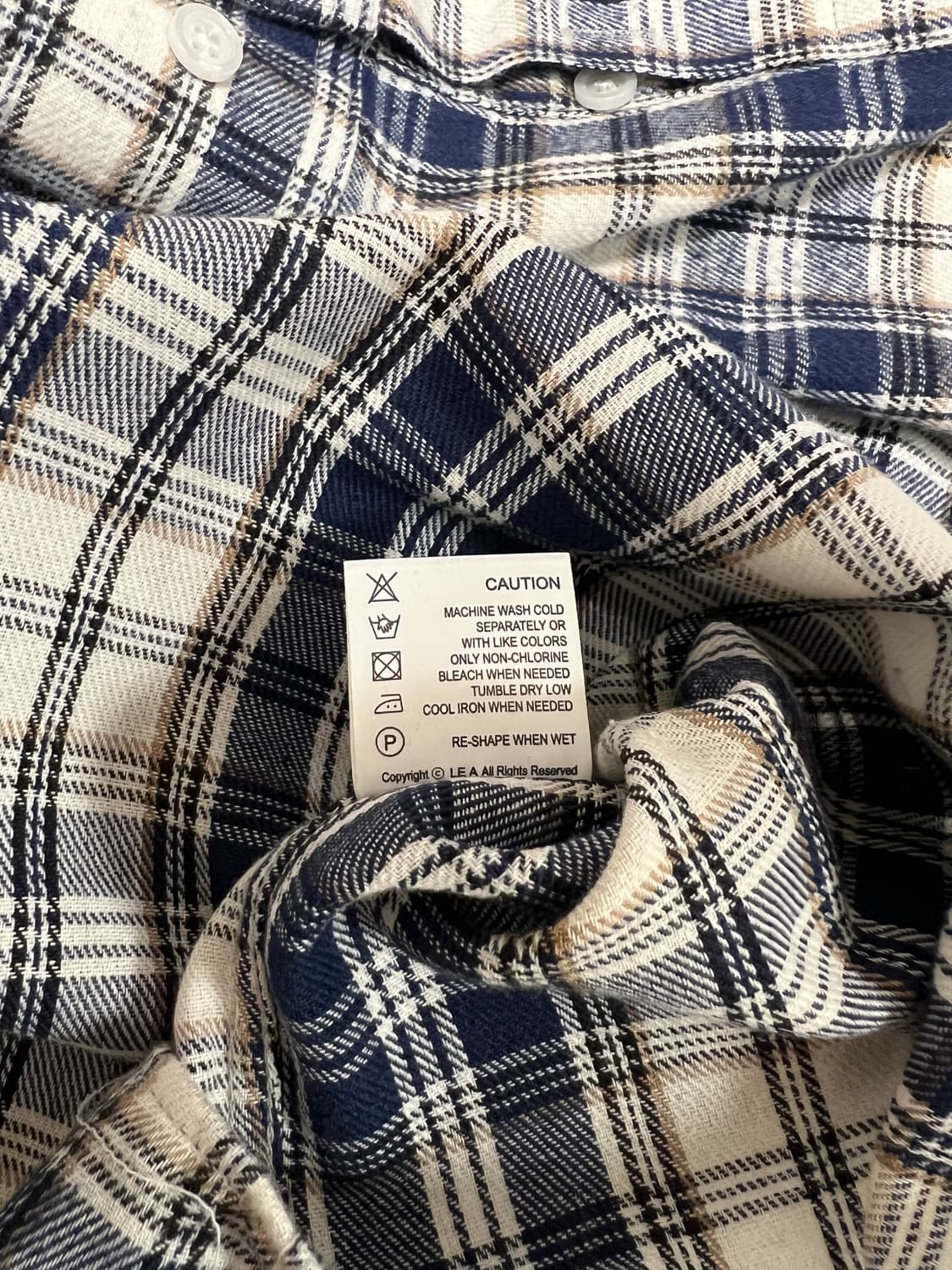 LE A 네이비 체크 오버핏 셔츠 상품이미지8