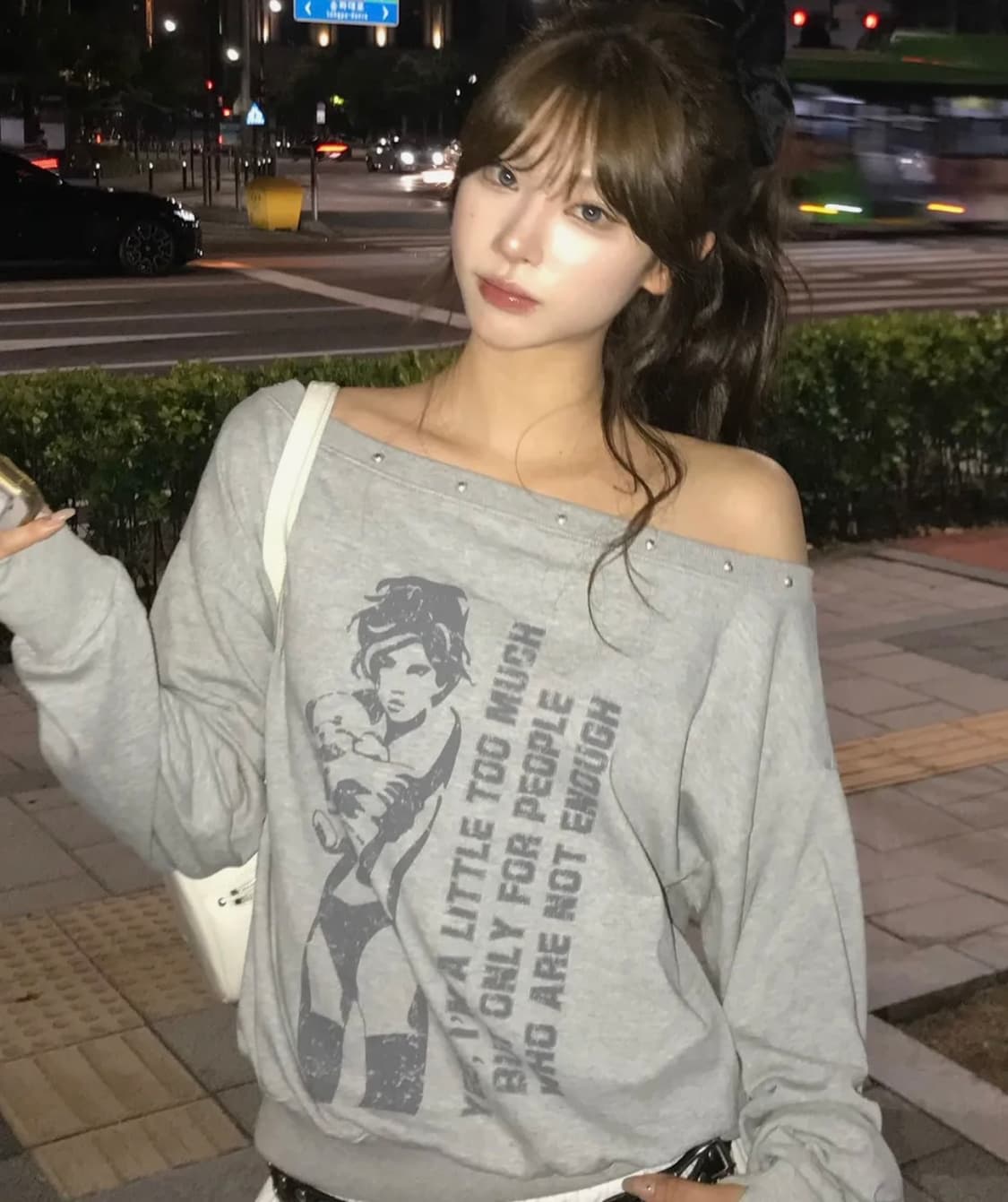 러브이즈트루 GT ONE SHOULDER SWEATSHIRT(GRAY) 상품이미지1