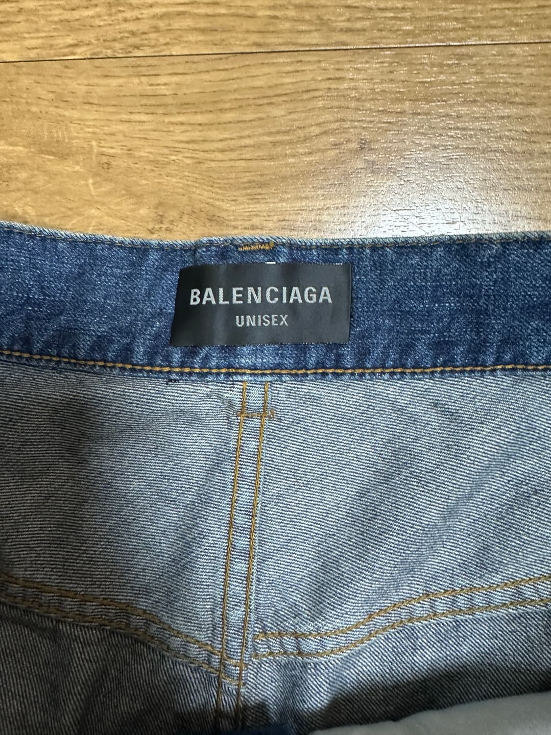 발렌시아가 조지 생크 배기 데님 상품이미지3