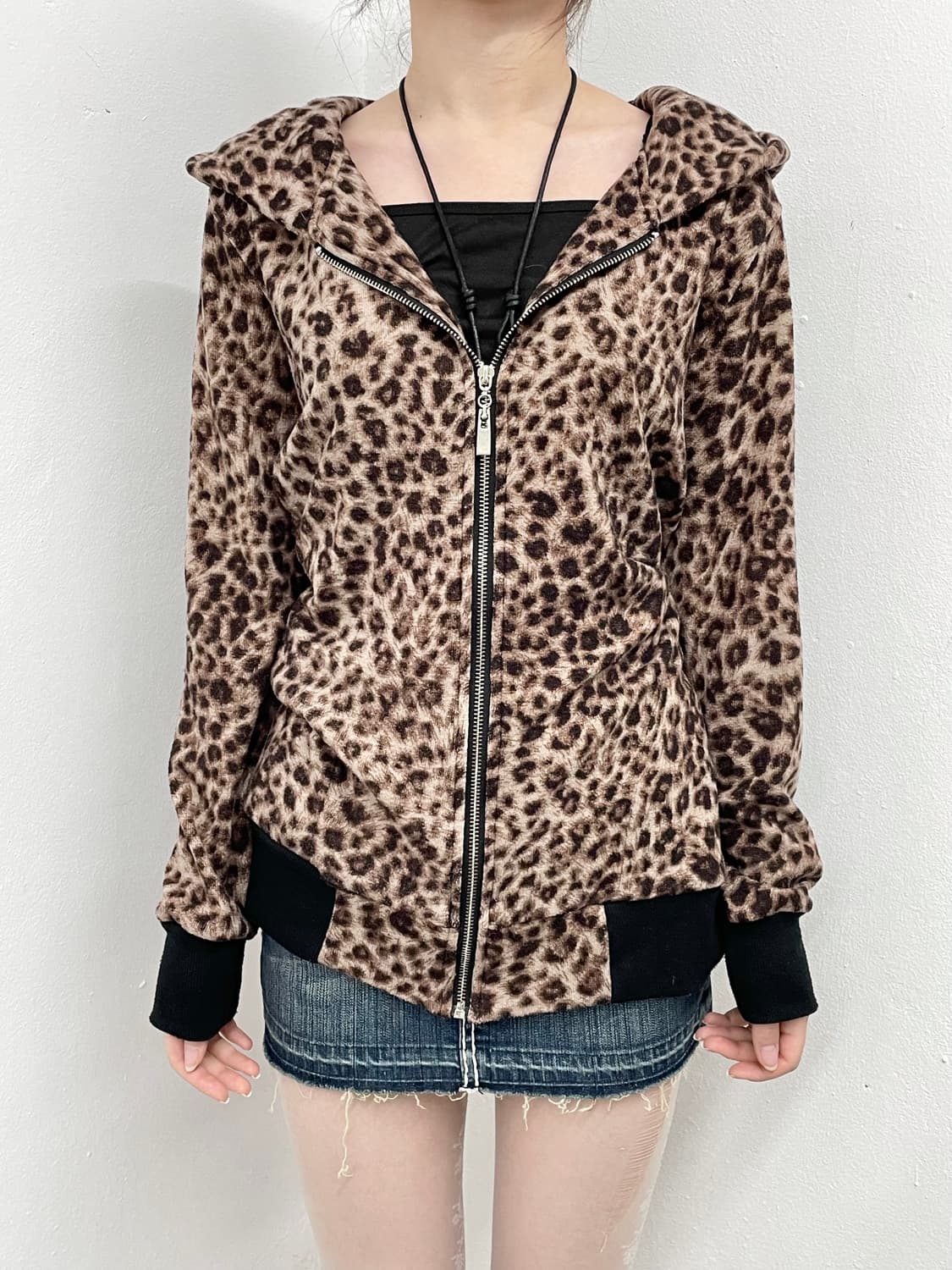 갸루 레오파드 귀돌이 집업 상품이미지2