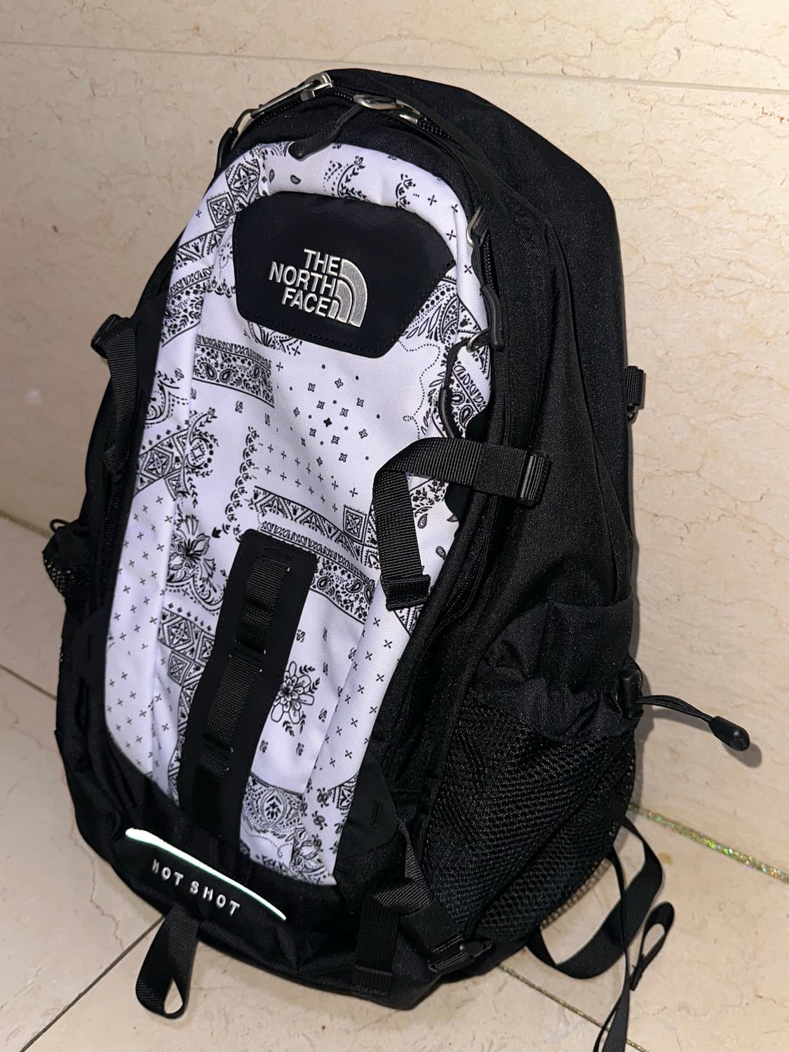 노스페이스 핫샷 반다나 백팩 상품이미지2