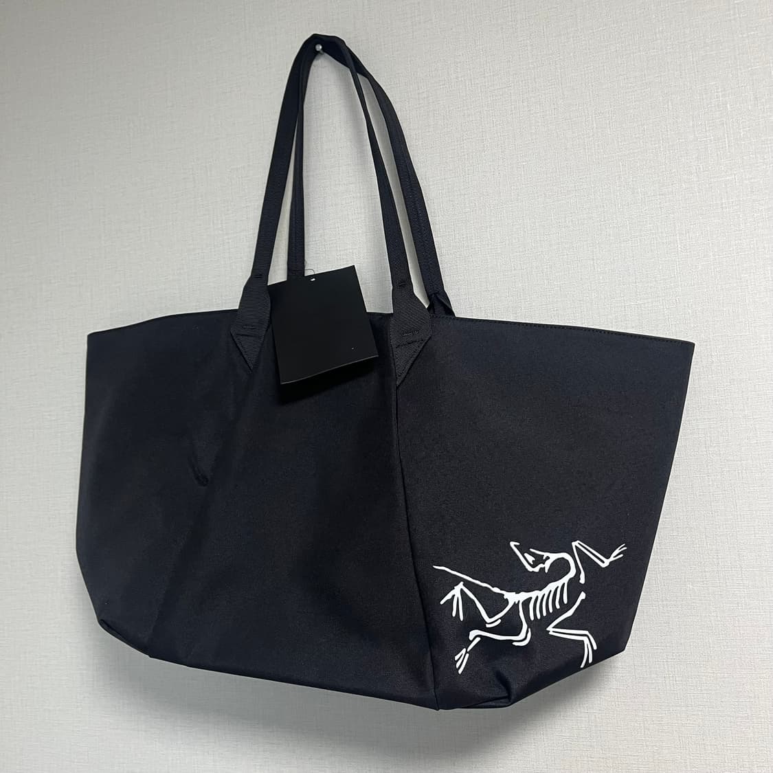 아크테릭스 토트백 상품이미지2