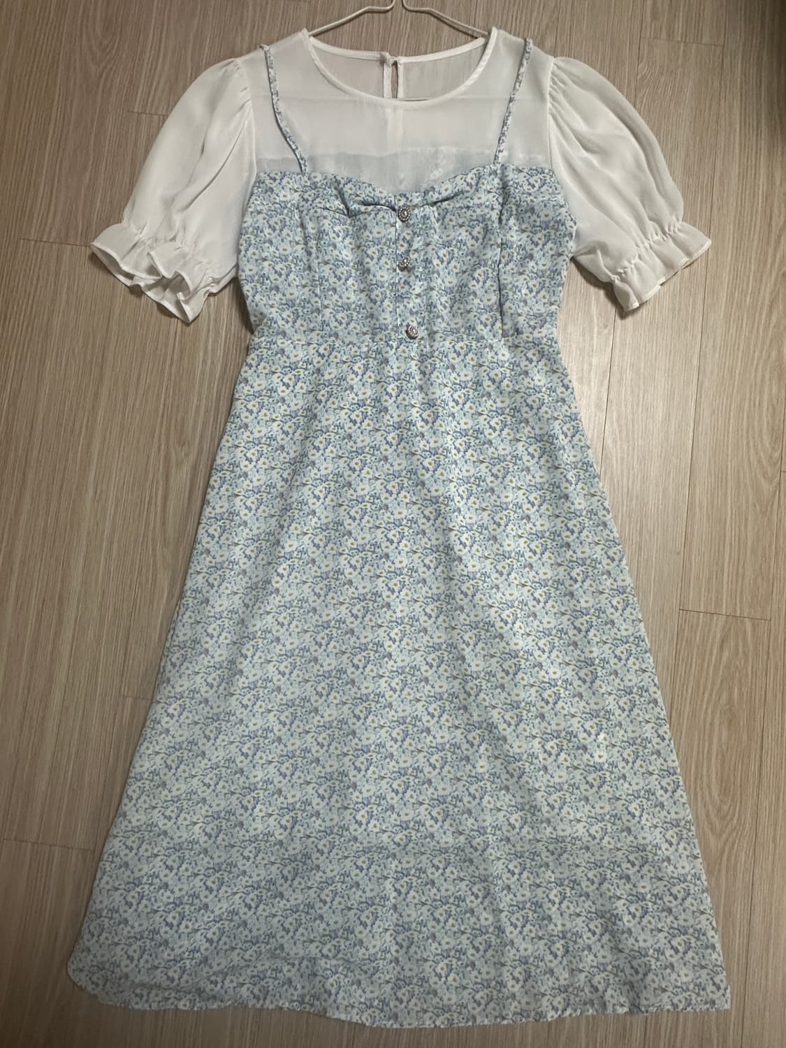 올리브데올리브 퍼프 소매 블라우스 레이어드 플라워 뷔스티에 원피스 상품이미지1