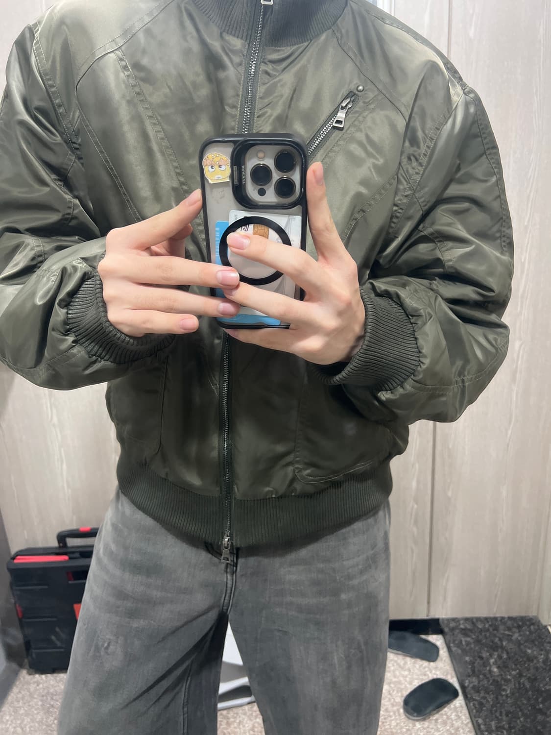 단델 항공점퍼 3사이즈랑 2사이즈랑 교환하실분 찾습니다(카키) 상품이미지1