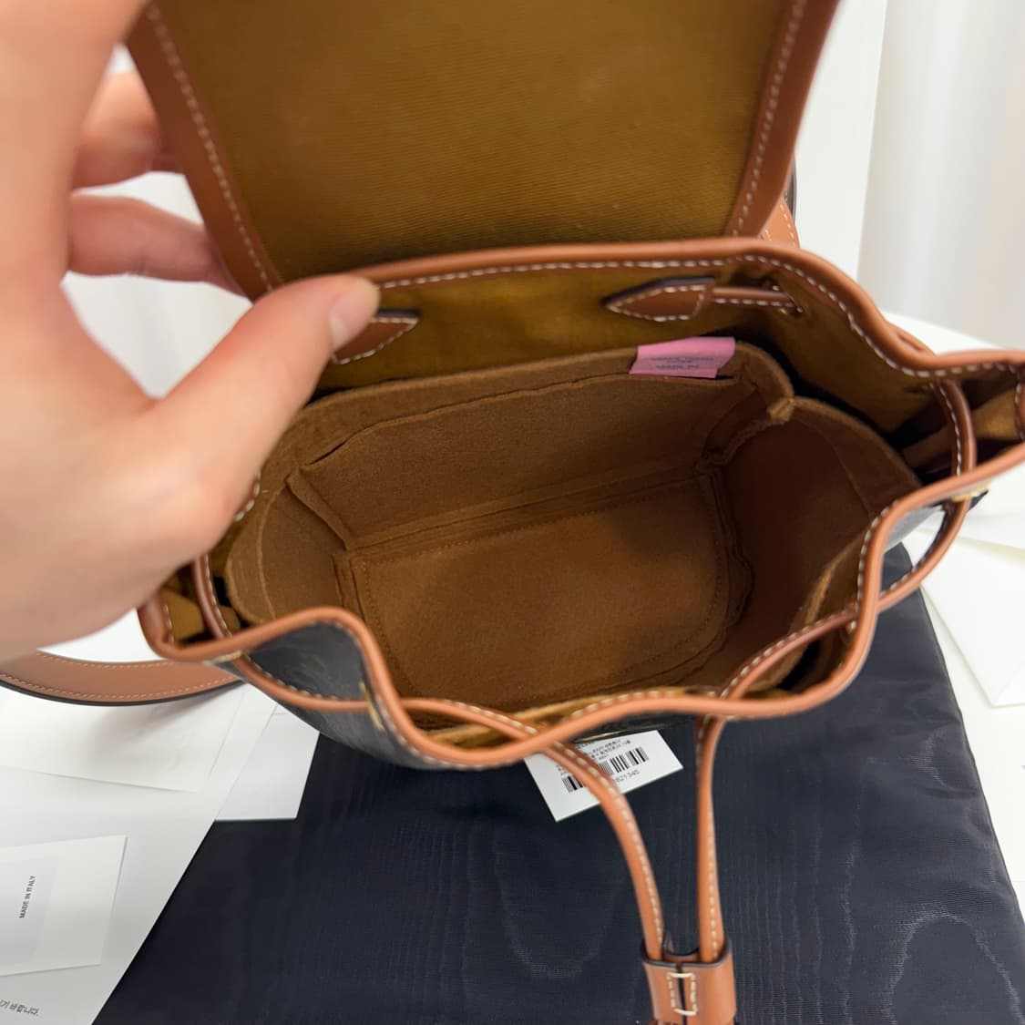 [풀박스] 셀린느 트리옹프 폴코 미니 백팩 탄 상품이미지8