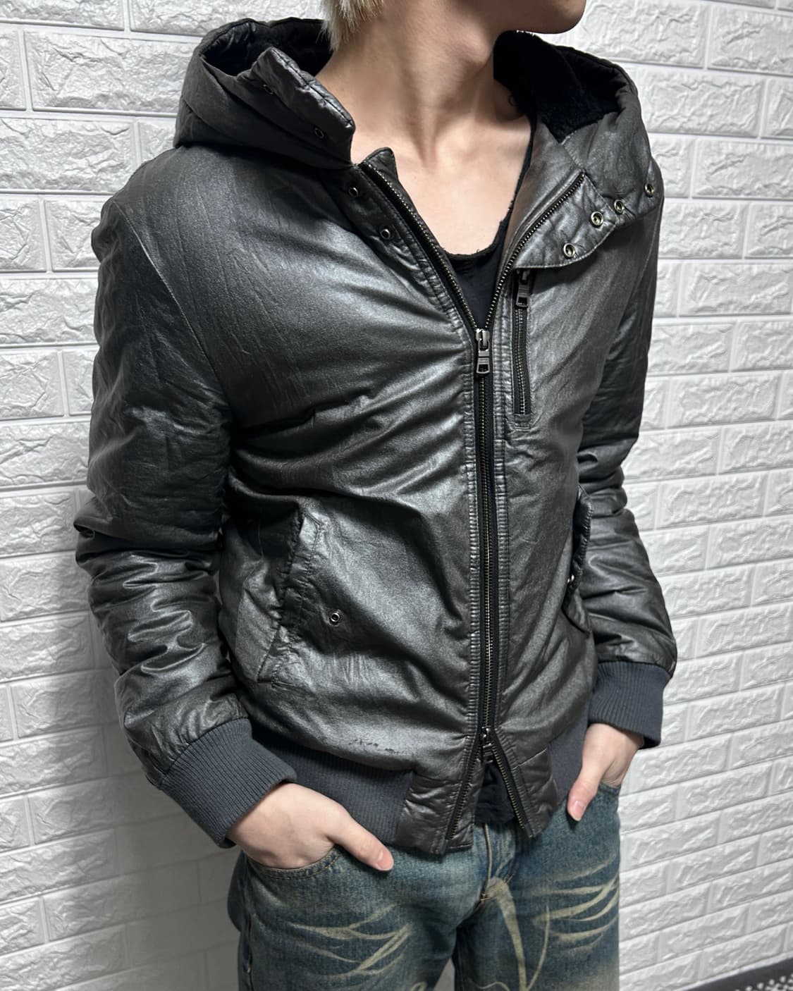 아르마니 메탈릭 후디 패딩  상품이미지1