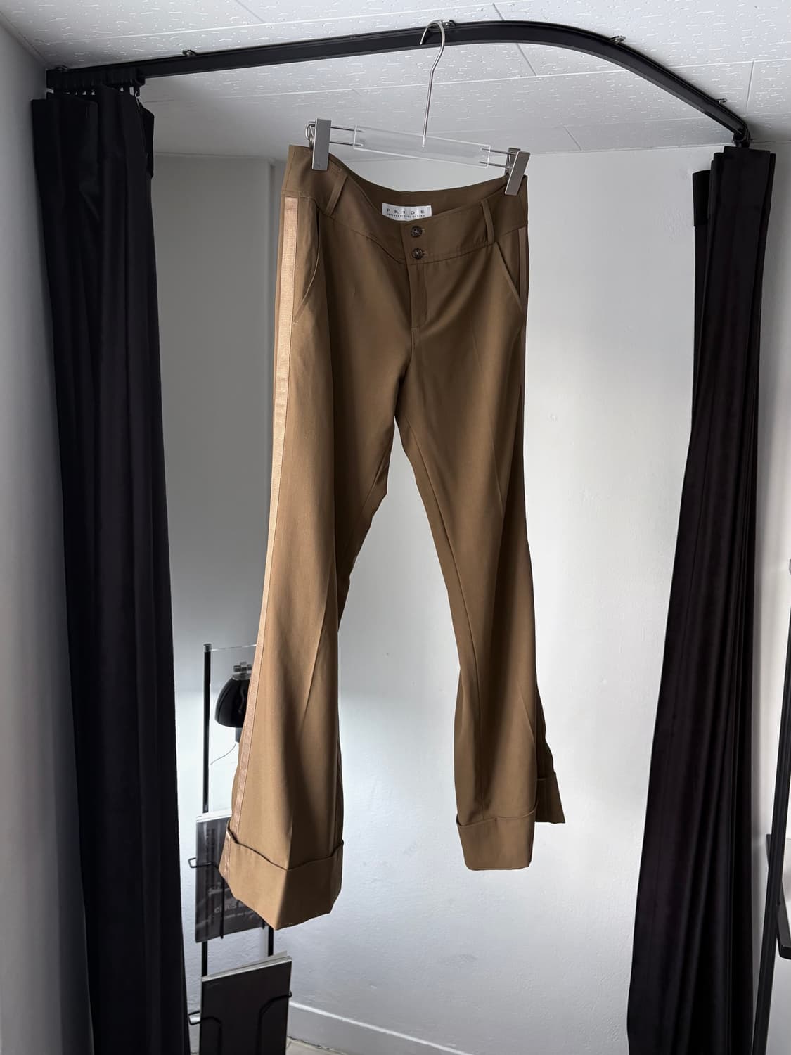 PRIDE internatinal 사이드라인 부츠컷 울 팬츠 상품이미지1