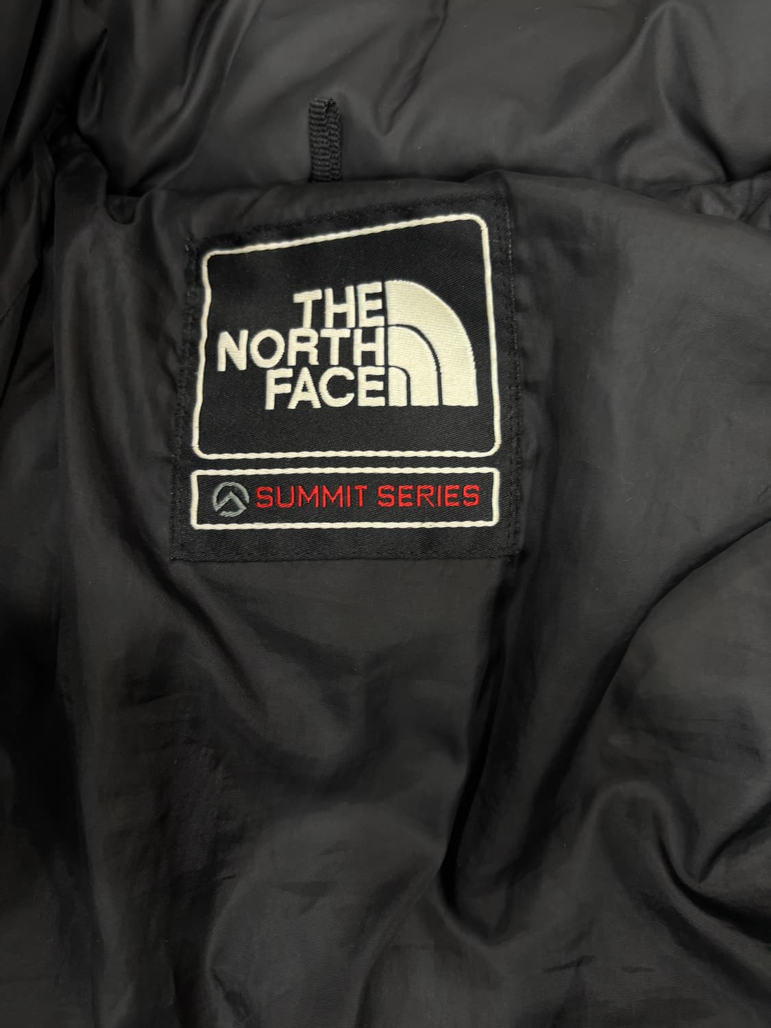 노스페이스 패딩 블랙 850 상품이미지3