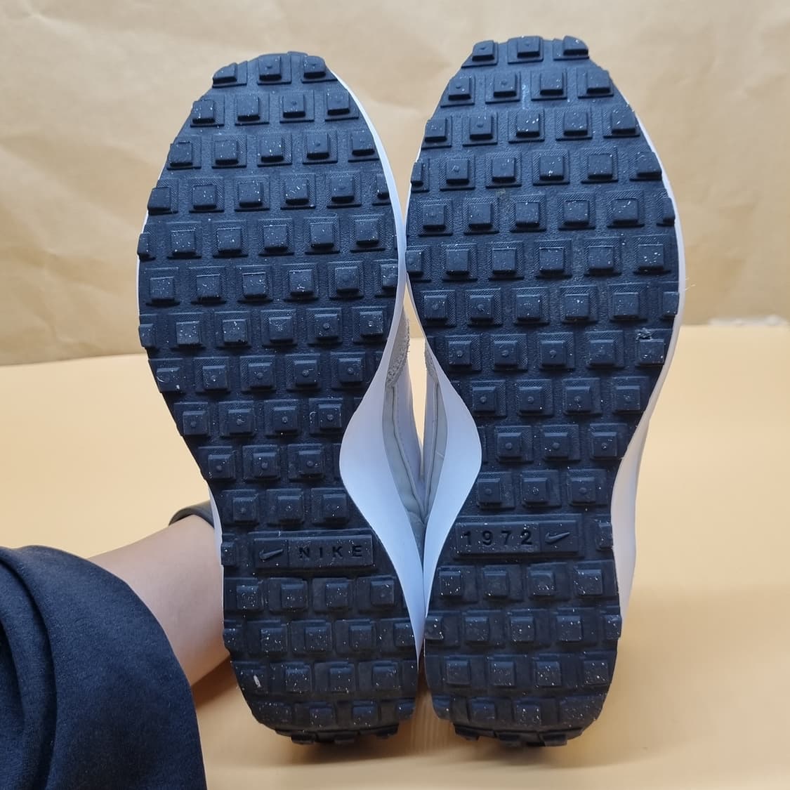 나이키 와플데뷰 여성운동화235  상품이미지3