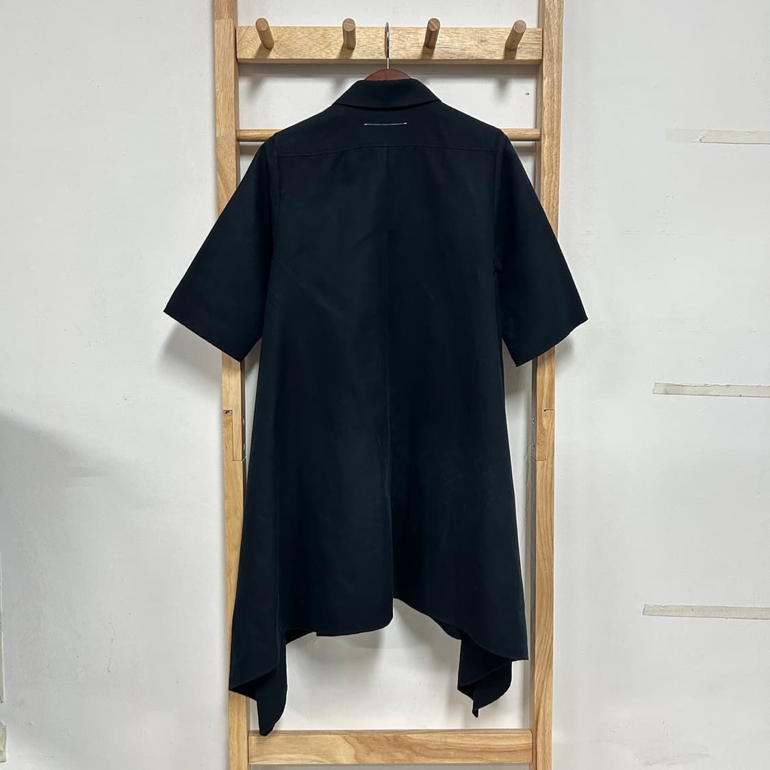 MM6 메종 마르지엘라 코튼 린넨 혼방 셔츠 드레스 블랙  상품이미지5