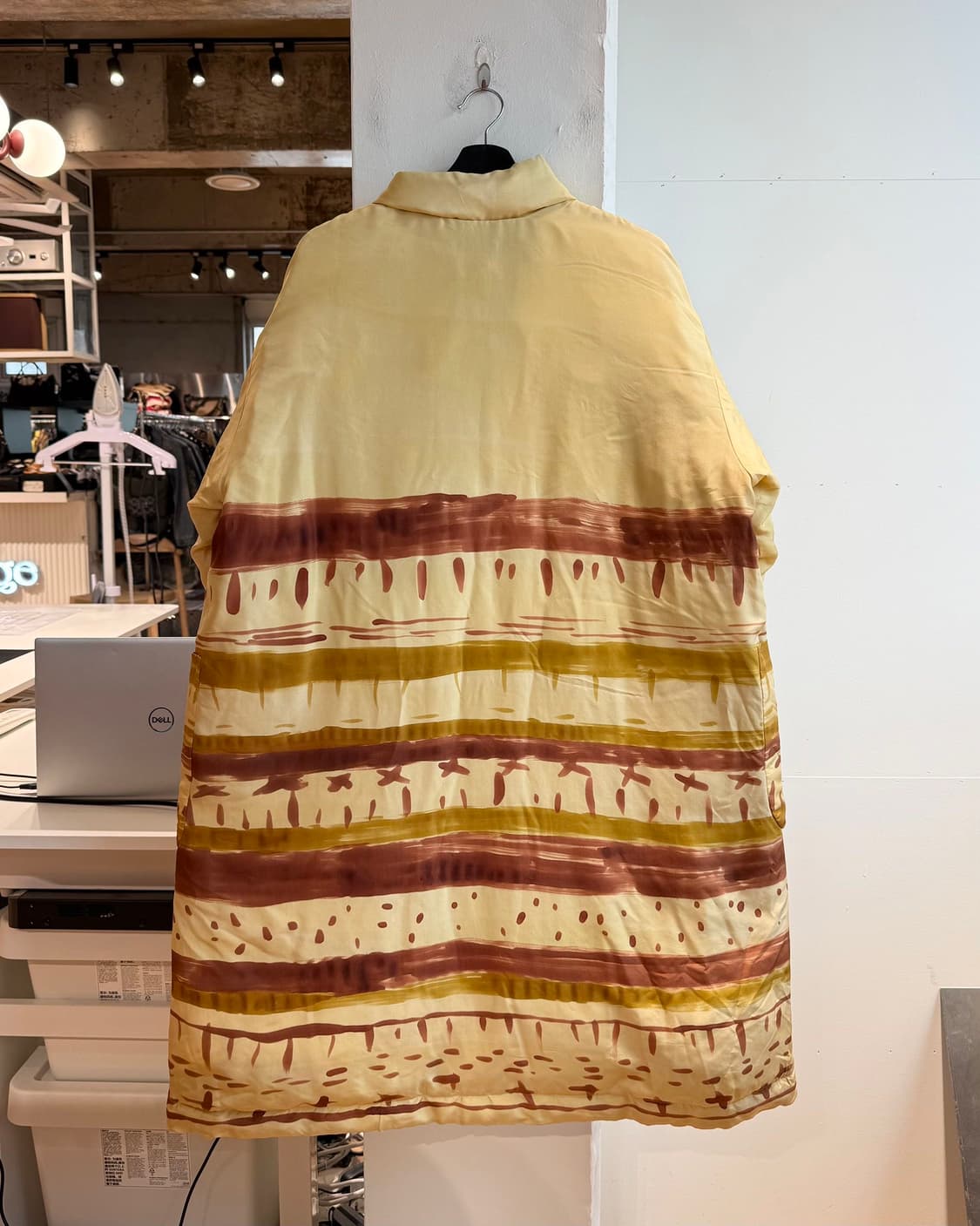 하이 스포팅 기어 베이지 페인팅 넥머플러 점퍼  상품이미지7