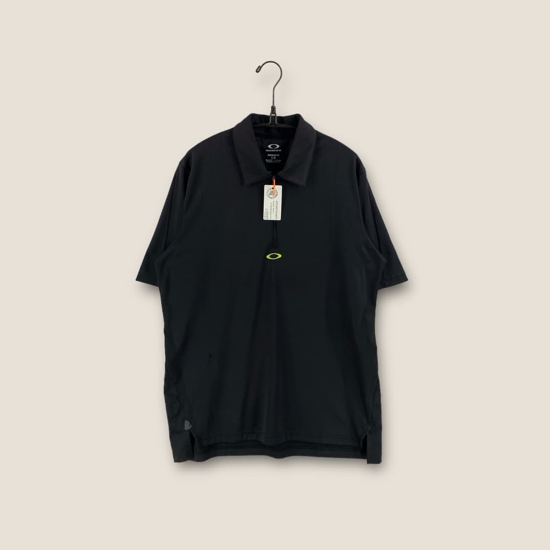 오클리 센터로고 하프집업 카라티 상품이미지1