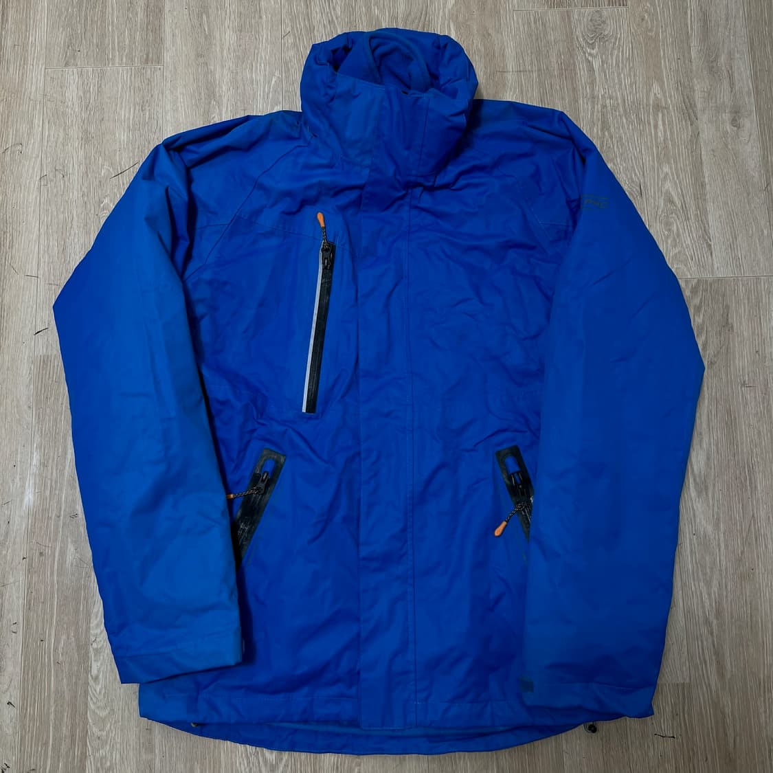 레가타 올드스쿨 빅로고 바람막이 점퍼 M/95  상품이미지3