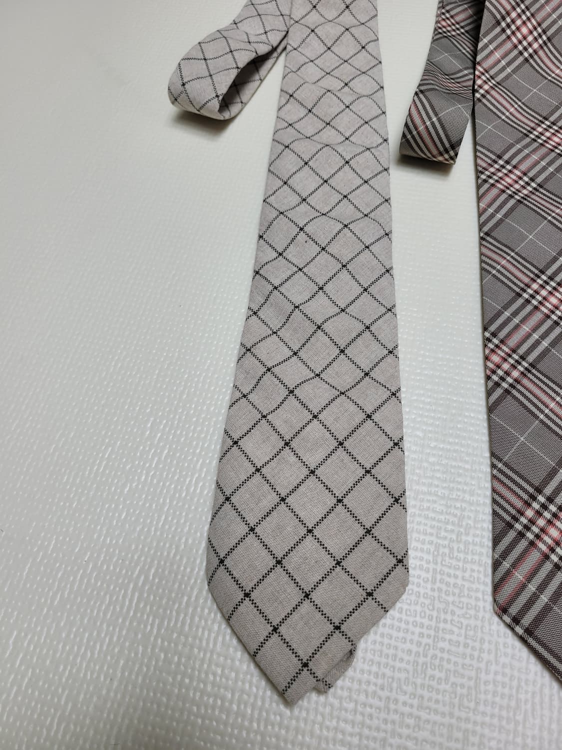 넥타이 3종 (체크패턴 아이보리, 그레이, 브라운) 상품이미지3
