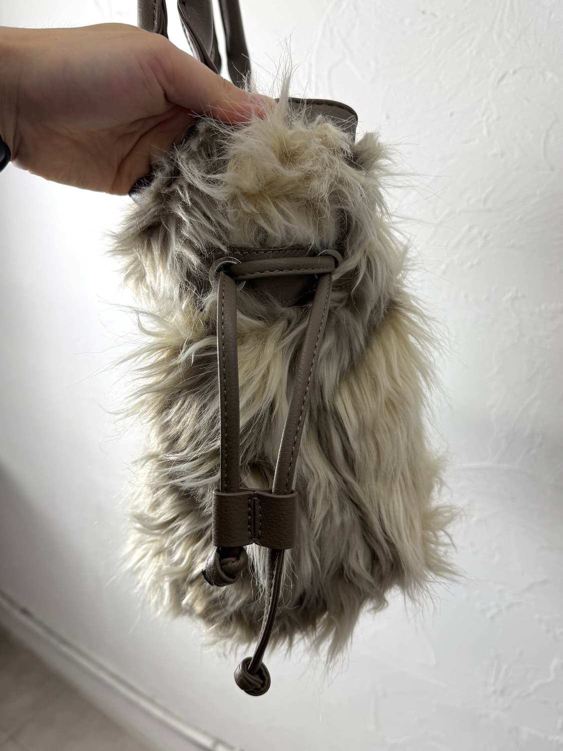 JPN 퍼 숄더백 상품이미지6