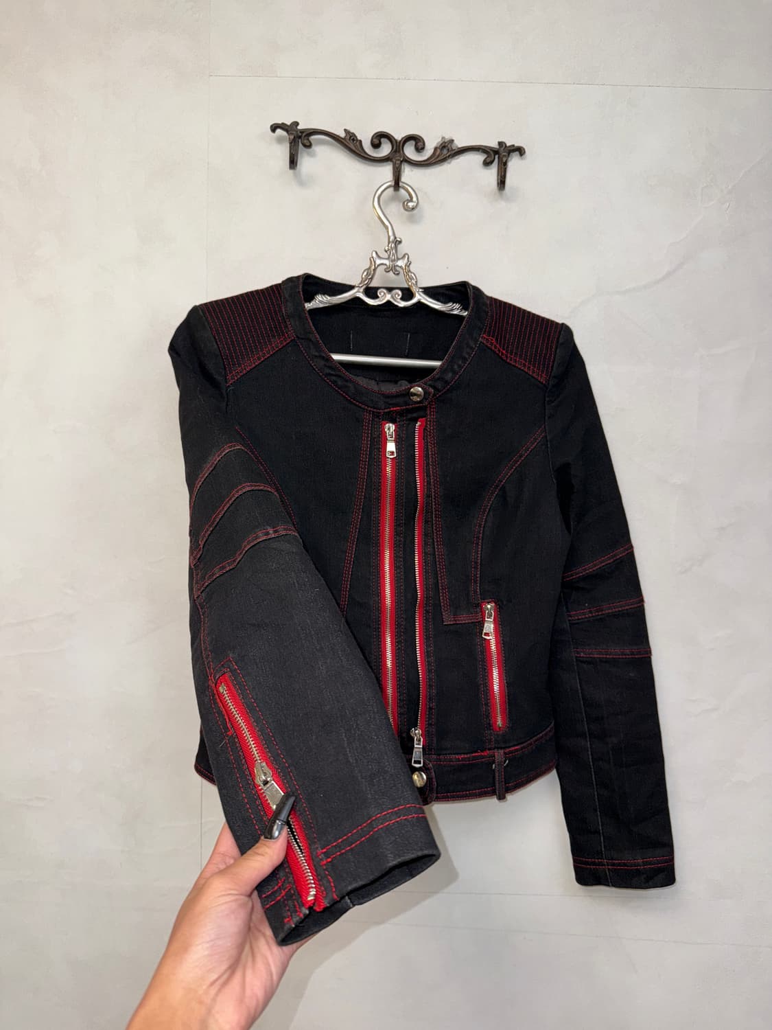 Black denim red stitch crop jacket 상품이미지2