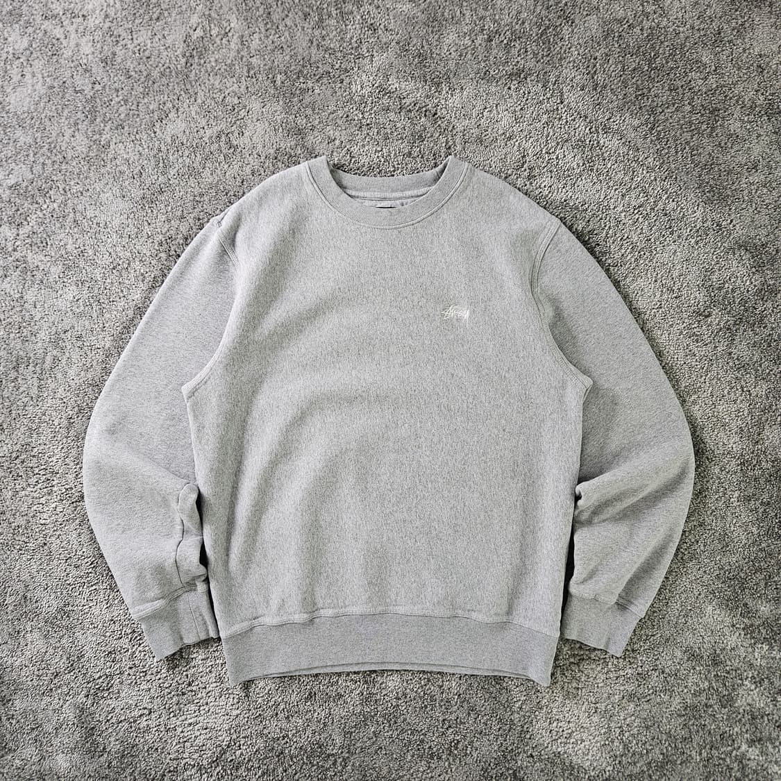 [무료배송] STUSSY 맨투맨 상품이미지1